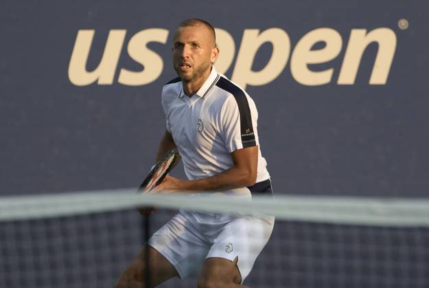 US Open Tennis 2024 Dan Evans looks down the court against Karen Khachanov during the longest match in US Open history in the first round on court 6 at the 2024 US Open Tennis Championships at the National Tennis centre, New York, New York, 27 Aug 2024., Credit:Peter van den Berg Avalon USA, New York, New York, National Tennis Centre  Copyright: xPeterxvanxdenxBergx xAvalonx 0901956174