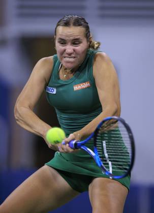 August 27, 2024, Flushing Meadows, New York, USA: Sofia Kenin during Day 2 of her match against Emma Raducanu in the 2024 US Open held at the USTA Billie Jean King National Tennis Center on MondayAugust 26, 2024 in the Flushing neighborhood of the Queens borough of New York City. JAVIER ROJAS PI Flushing Meadows USA - ZUMAp124 20240827_zaa_p124_088 Copyright: xJavierxRojasx