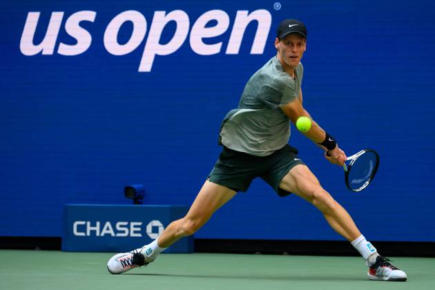 2024 US Open Tennis Championships at the USTA Billie Jean King National Tennis Centre Featuring: Jannik Sinner Where: Queens, New York, United States When: 27 Aug 2024 Credit: David Lobel INSTARimages EDITORIAL USE ONLY. NOT FOR USE BY NEWSPAPERS BASED IN THE UK. Copyright: xDavidxLobelx instar54062254