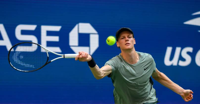 2024 US Open Tennis Championships at the USTA Billie Jean King National Tennis Centre Featuring: Jannik Sinner Where: Queens, New York, United States When: 27 Aug 2024 Credit: David Lobel INSTARimages EDITORIAL USE ONLY. NOT FOR USE BY NEWSPAPERS BASED IN THE UK. Copyright: xDavidxLobelx instar54062266