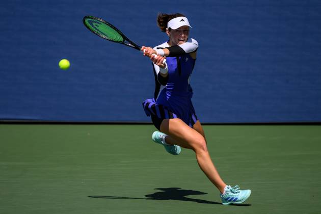 2024 US Open Tennis Championships at the USTA Billie Jean King National Tennis Centre Featuring: Katie Volynets Where: Queens, New York, United States When: 27 Aug 2024 Credit: David Lobel INSTARimages EDITORIAL USE ONLY. NOT FOR USE BY NEWSPAPERS BASED IN THE UK. Copyright: xDavidxLobelx instar54062231