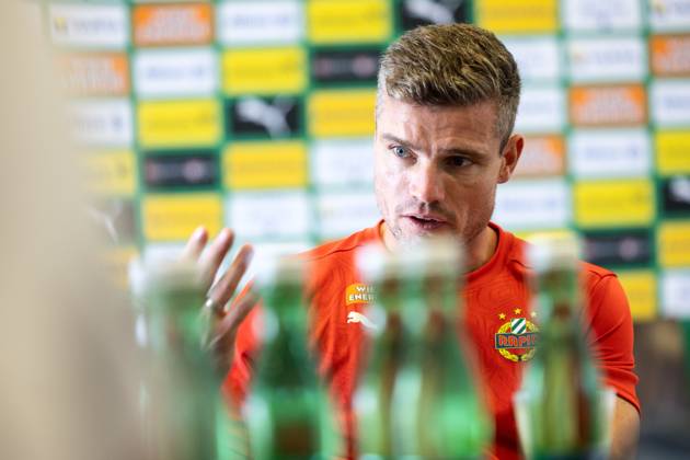 SOCCER - UEFA EL, Rapid vs Braga VIENNA,AUSTRIA,28.AUG.24 - SOCCER - UEFA Europa League, qualification, SK Rapid Wien vs Sporting Club de Braga, preview, press conference, PK, Pressekonferenz Rapid. Image shows . GEPAxpictures xArminxRauthner