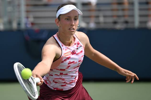 Elise Mertens of Belgium plays against Aija Tomljanovic of Australia during the Women s Single s round two of the U.S. Open tennis tournament at USTA Billie Jean King National Tennis Center, New York, NY, August 28, 2024. (Photo by Anthony Behar Sipa USA) ANTHONYxBEHAR  x0757553125stx