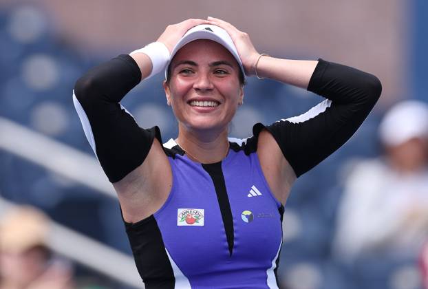 Gabriella Ruse of Romania celebrates on match point US Open Championships 2024, Day Three, Flushing Meadows, New York, USA - 28 Aug 2024  Copyright: xEllaxLing Shutterstockx 14664828d
