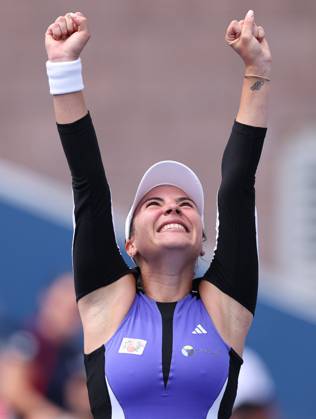 Gabriella Ruse of Romania celebrates on match point US Open Championships 2024, Day Three, Flushing Meadows, New York, USA - 28 Aug 2024  Copyright: xEllaxLing Shutterstockx 14664828a