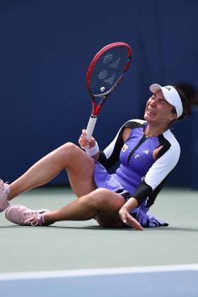 Gabriella Ruse of Romania celebrates on match point US Open Championships 2024, Day Three, Flushing Meadows, New York, USA - 28 Aug 2024  Copyright: xEllaxLing Shutterstockx 14664828b