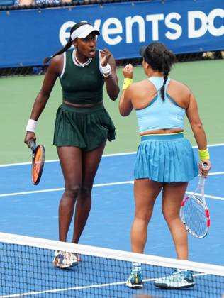 Heather Watson and Asia Muhammad in Women s doubles action US Open Championships 2024, Day Four, Flushing Meadows, New York, USA - 29 Aug 2024  Copyright: xJavierxGarcia Shutterstockx 14673163e