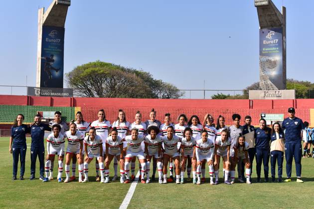 São Paulo x Grêmio Feminino SÃO PAULO, SP - 29.08.2024: SÃO PAULO X GRÊMIO FEMININO - São Paulo team during the match between São Paulo x Grêmio, second game of the quarter-finals of the 2024 Brazilian Women& 39;s Championship, this Thursday, (29) at the Canindé stadium, SP. (Photo: Roberto Casimiro Fotoarena) x2602302x RobertoxCasimiro