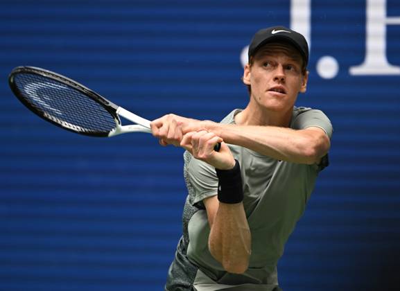 FLUSHING NY- AUGUST 29: Jannik Sinner Vs Alex Michelsen on Arthur Ashe Stadium at the USTA Billie Jean King National Tennis Center on August 29, 2024 in Flushing Queens. Copyright: xmpi04x xMediaPunchx