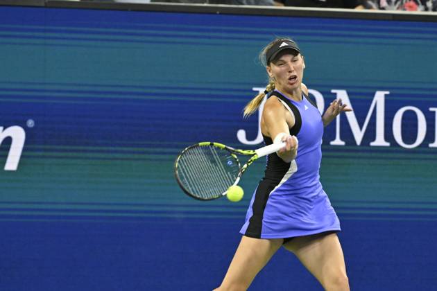 Tennis : Us Open 2024 - Caroline Wozniaki - Danemark Tennis :Us Open 2024 - Usa - 29 08 2024 ChrysleneCaillaud Panoramic 