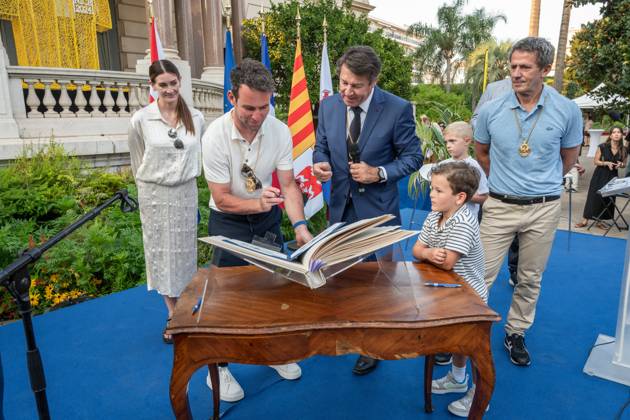 Cycling, Honour for Mark Cavendish in Nice