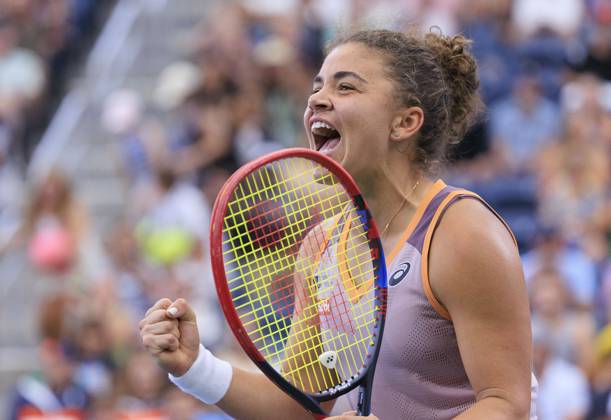 August 31, 2024, Flushing Meadows, New York, USA: Jasmine Paolini celebrates after winning her match against Yulia Putintseva during Day 6 of the 2024 US Open held at the USTA Billie Jean King National Tennis Center on Saturday August 31, 2024 in the Flushing neighborhood of the Queens borough of New York City. JAVIER ROJAS PI Flushing Meadows USA - ZUMAp124 20240831_zaa_p124_029 Copyright: xJavierxRojasx