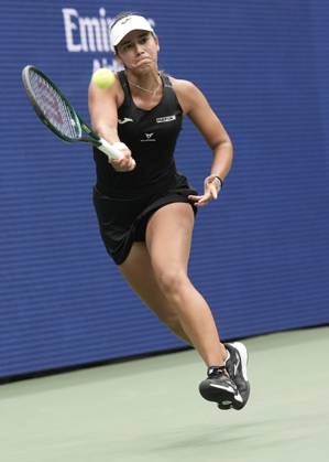 August 31, 2024: Jessica Maneiro (ESP) loses to Jessica Pegula (USA) 6-3, 6-3 at the US Open being played at Billie Jean King National Tennis Center in Flushing, Queens, NY, {USA} Ã‚ Cal Media Flushing, Queens USA - ZUMAc04_ 20240831_zma_c04_132 Copyright: xGracexSchultzx