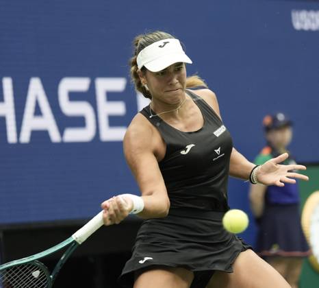 August 31, 2024: Jessica Maneiro (ESP) loses to Jessica Pegula (USA) 6-3, 6-3 at the US Open being played at Billie Jean King National Tennis Center in Flushing, Queens, NY, {USA} Ã‚ Cal Media Flushing, Queens USA - ZUMAc04_ 20240831_zma_c04_145 Copyright: xGracexSchultzx