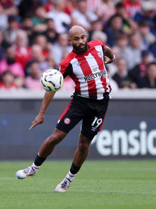 London, England, 31st August 2024. Brentford s Bryan Mbeumo during the Premier League match at Gtech Community Stadium, London. Picture credit should read: David Klein Sportimage EDITORIAL USE ONLY. No use with unauthorised audio, video, data, fixture lists, club league logos or live services. Online in-match use limited to 120 images, no video emulation. No use in betting, games or single club league player publications. SPI-3288-0074