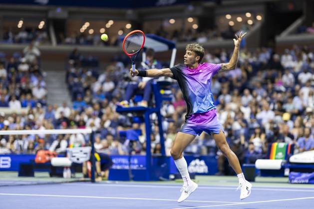 Flavio Cobolli of Italy returns a ball against Daniel Medvedev of Russia in the third round in Arthur Ashe Stadium of the 2024 US Open Tennis Championships at the USTA Billie Jean King National Tennis Center on Saturday, August 31, 2024 in New York City.  NYP20240831524 COREYxSIPKIN