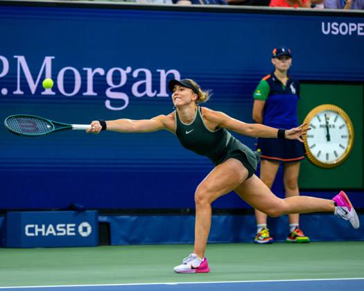 Paula Badosa (ESP) vs. Wafan Wang (CHN) during the 2024 US Open Tennis Championships at the USTA Billie Jean King National Tennis Center Featuring: Paula Badosa Where: Queens, New York, United States When: 01 Sep 2024 Credit: David Lobel INSTARimages EDITORIAL USE ONLY. NOT FOR USE BY NEWSPAPERS BASED IN THE UK. Copyright: xDavidxLobelx instar54084115
