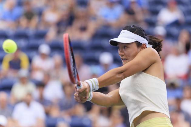 September 1, 2024, Flushing Meadows, New York, USA: Yafan Wang during hits a double backhand Day 7 of her match against Paula Badosa in the 2024 US Open held at the USTA Billie Jean King National Tennis Center on Sunday September 1, 2024 in the Flushing neighborhood of the Queens borough of New York City. JAVIER ROJAS PI Flushing Meadows USA - ZUMAp124 20240901_zaa_p124_025 Copyright: xJavierxRojasx