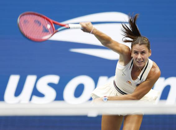 Emma Navarro serves in the 3rd set before defeating Coco Gauff in 3 sets in the 4th round in Arthur Ashe Stadium of the 2024 US Open Tennis Championships in at the USTA Billie Jean King National Tennis Center on Sunday, September 1, 2024 in New York City.  NYP20240901110 JOHNxANGELILLO