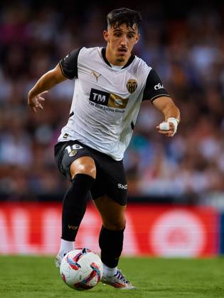Valencia CF v Villarreal CF - La Liga EA Sports Diego Lopez of Valencia CF is in action during the LaLiga EA Sports match between Valencia CF and Villarreal CF at Mestalla stadium in Valencia, Spain, on August 31, 2024. Valencia Spain  Copyright: xDavidxAliagax originalFilename:aliaga-valencia240831_npncE