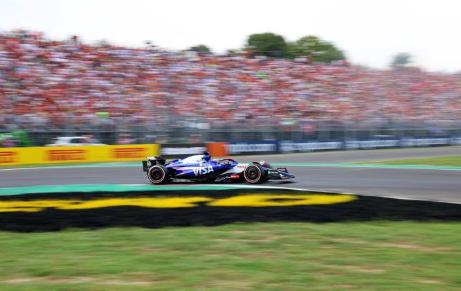 01 09 2024, xrarjax, Motorsport FIA Formula 1, Italian Grand Prix 2024 emspor, v l Daniel Ricciardo Racing Bulls starting number 03 Monza