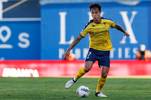 Vinicius Zanocelo seen in action during Liga Portugal game between teams of GD Estoril Praia and Gil Vicente FC at Estadio Antonio Coimbra da Mota Estoril Estadio Antonio Coimbra da Mota Portugal Copyright: xMaciejxRogowskix estorilgilvicentefull2425-072