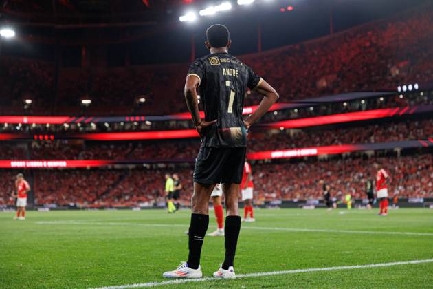 Andre Luiz seen during Liga Portugal game between teams of SL Benfica and CF Estrela Amadora at Estadio Da Luz (Maciej Rogowski) Lisbon Estadio Da Luz Portugal Copyright: xMaciejxRogowskix slbestrela-70