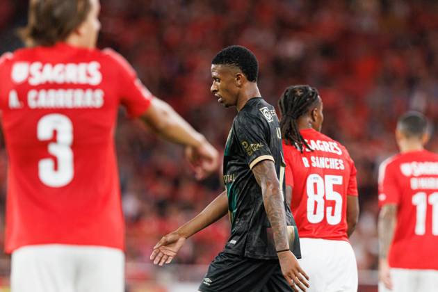 Andre Luiz seen during Liga Portugal game between teams of SL Benfica and CF Estrela Amadora at Estadio Da Luz (Maciej Rogowski) Lisbon Estadio Da Luz Portugal Copyright: xMaciejxRogowskix slbestrela-78