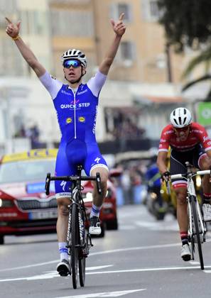 Paris - Nice 2017 - stage 8 Nice, FRANCE - MARCH 12 : DE LA CRUZ MELGAREJO David (ESP) Rider of Quick-Step Floors Cycling team, CONTADOR Alberto (ESP) Rider of Trek - Segafredo during stage 08 of the 75th edition of the Paris - Nice cycling race, a stage of 115,5 km with start and finish in Nice on on March 12, 2017 in Nice, France, 12 03 2017 Nice France Copyright: xNicoxVereeckenx 10632311-007
