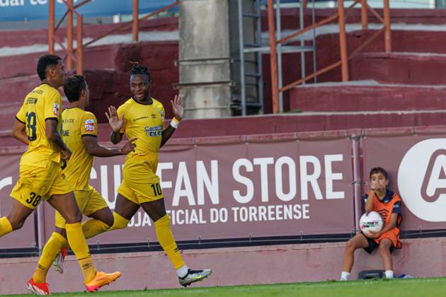 Chico Banza seen celebrating after scoring goal during Liga Portugal 2 game between teams of SCU Torreense and Portimonense SC (Maciej Rogowski) Torres Vedras Estadio Manuel Marques Portugal Copyright: xMaciejxRogowskix torreenseportimonensefull-105
