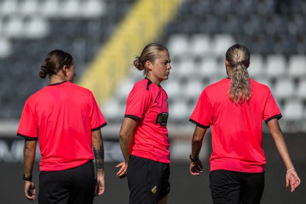 240917 Paulina Nyström during a training session with Häcken on September 17, 2024 in Gothenburg Photo Mathias Bergeld BILDBYRAN kod MB MB0963 fotboll football soccer fotball champions league träning practice training häcken dam bbeng Copyright: MATHIASxBERGELD BB240917MB049