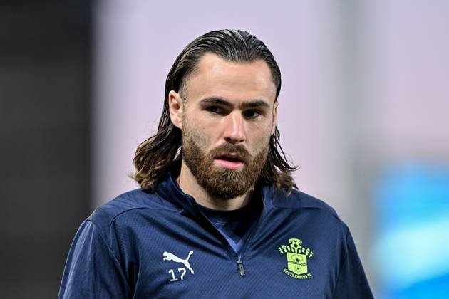 Carabao Cup Everton v Southampton Ben Brereton Diaz of Southampton warms up ahead of the Carabao Cup match Everton vs Southampton at Goodison Park, Liverpool, United Kingdom, 17th September 2024 (Photo by Cody Froggatt News Images) Liverpool Goodison Park Merseyside United Kingdom Copyright: xCodyxFroggatt NewsxImagesx