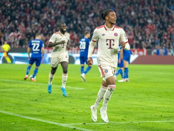 Goal for 3 0 by Michael Olise FC Bayern Muenchen, 17 , GER, FC Bayern Muenchen vs GNK Dinamo Zagreb, Football, Champions League, Matchday 1, Season 2024 2025, 17 09 2024, Eibner Pressefoto Sascha Walther GER, FC Bayern Muenchen vs GNK Dinamo Zagreb, Football, Champions League, Matchday 1, Season 2024 2025, 17 09 2024 Muenchen Copyright: xEibner-Pressefotox EP_EER
