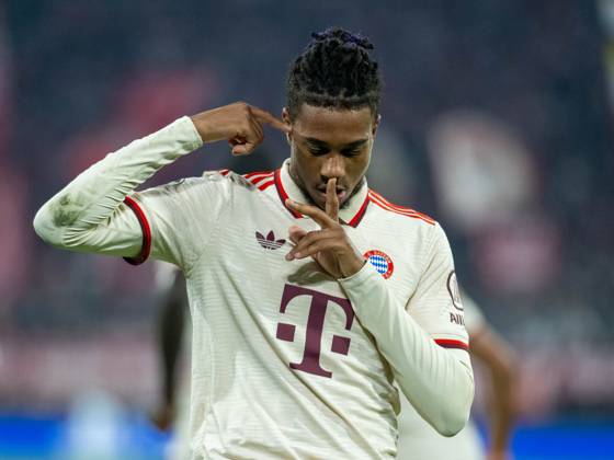 Goal for 3 0 by Michael Olise FC Bayern Muenchen, 17 , Gesture, gestures GER, FC Bayern Muenchen vs GNK Dinamo Zagreb, Football, Champions League, Matchday 1, Season 2024 2025, 17 09 2024, Eibner Pressefoto Sascha Walther GER, FC Bayern Muenchen vs GNK Dinamo Zagreb, Football, Champions League, Matchday 1, Season 2024 2025, 17 09 2024 Muenchen Copyright: xEibner-Pressefotox EP_EER