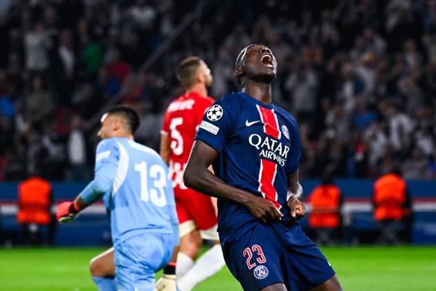 Randal Kolo Muani ( 23 - PSG ) looks dejected during the UEFA Champions League match between Paris Saint Germain and Girona FC at Parc Des Princes on September 18, 2024 in Paris, France. ( Photo by federico pestellini panoramic ) - FOOTBALL : PSG vs Girona - Ligue des Champions - 18 09 2024 FedericoPestellini Panoramic