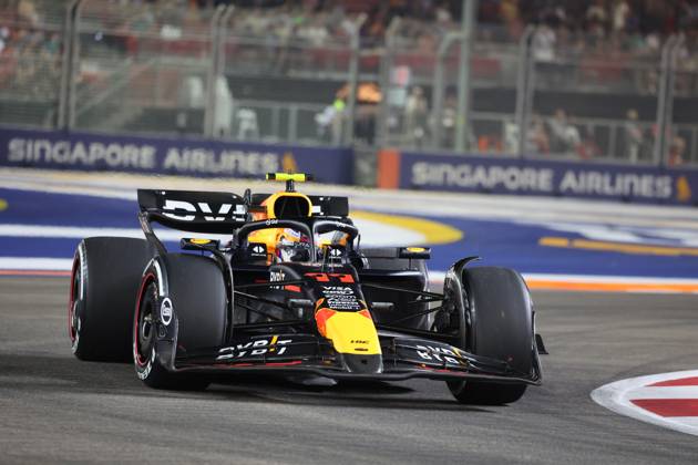 20 09 2024, Marina Bay Street Circuit, Singapore, FORMULA 1 SINGAPORE AIRLINES SINGAPORE GRAND PRIX 2024,in the picture Sergio Perez MEX , Oracle Red Bull Racing Defodi 506 20240920 hbr 0081 Defodi-506