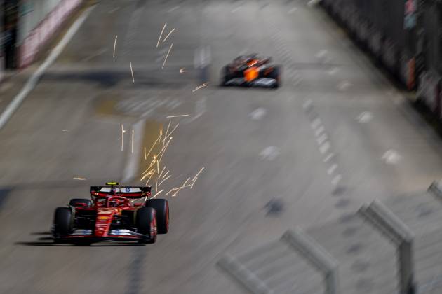 MARINA BAY, SINGAPORE: Carlos Sainz, racing for the Ferrari team during the 2024 Formula 1 Singapore Grand Prix at the Marina Bay Street Circuit in Marina Bay, Singapore