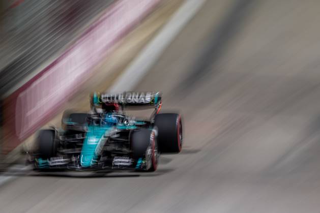 MARINA BAY, SINGAPORE: George Russell, racing for the Mercedes F1 team during the 2024 Formula 1 Singapore Grand Prix at the Marina Bay Street Circuit in Marina Bay, Singapore