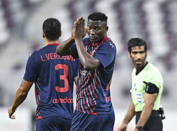 AL-SADD SC VS AL DUHAIL SC-OOREDOO STARS LEAGUE QATAR Michael Olunga of Al Duhail SC celebrate after scoring a goal during the Ooredoo Qatar Stars League 24 25 match between Al-Sadd SC and Al Duhail SC at Jassim bin Hamad Stadium in Doha, Qatar, on September 21, 2024. DOHA Qatar Copyright: xNOUSHADx