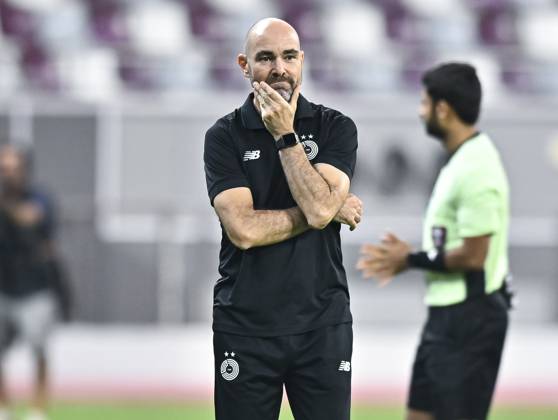 AL-SADD SC VS AL DUHAIL SC-OOREDOO STARS LEAGUE QATAR Felix Sanchez Bas Head Coach of Al Sadd FC reacts during the Ooredoo Qatar Stars League 24 25 match between Al-Sadd SC and Al Duhail SC at Jassim bin Hamad Stadium in Doha, Qatar, on September 21, 2024. DOHA Qatar Copyright: xNOUSHADx