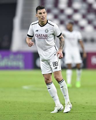 AL-SADD SC VS AL DUHAIL SC-OOREDOO STARS LEAGUE QATAR Cristo Ramon Gonzalez Perez of Al-Sadd SC in action during the Ooredoo Qatar Stars League 24 25 match between Al-Sadd SC and Al Duhail SC at Jassim bin Hamad Stadium in Doha, Qatar, on September 21, 2024. DOHA Qatar Copyright: xNOUSHADx