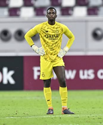 AL-SADD SC VS AL DUHAIL SC-OOREDOO STARS LEAGUE QATAR Meshaal ?Aissa Barsham of Al-Sadd SC in action during the Ooredoo Qatar Stars League 24 25 match between Al-Sadd SC and Al Duhail SC at Jassim bin Hamad Stadium in Doha, Qatar, on September 21, 2024. DOHA Qatar Copyright: xNOUSHADx