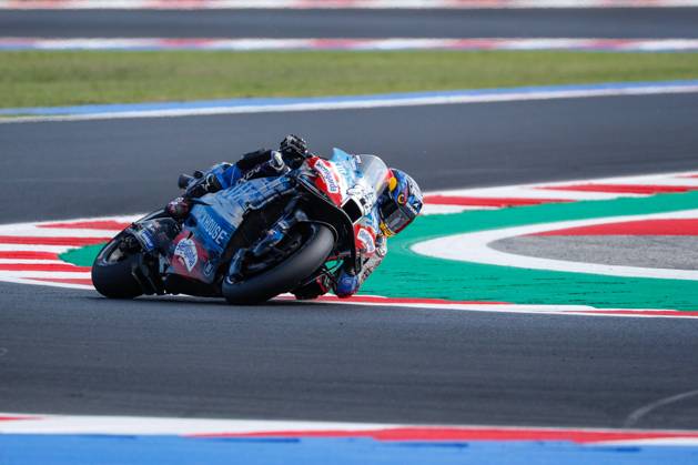 MotoGP Of Emilia Romagna - Free Practice Miguel Oliveira (Por-Aprilia Racing) participates in the Gran Premio Pramac dell Emilia Romagna Qualifying MotoGP on Saturday, MotoGP of Emilia Romagna at Misano World Circuit Marco Simoncelli in Misano Adriatico, Italy, on September 21. misano adriatico RIVIERA DI RIMINI Italy Copyright: xMarcoxSerenax originalFilename:serena-granprem240921_npEA7