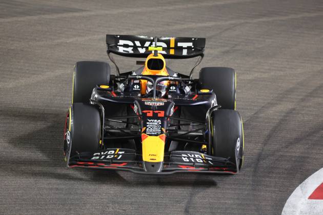 22 09 2024, Marina Bay Street Circuit, Singapore, FORMULA 1 SINGAPORE AIRLINES SINGAPORE GRAND PRIX 2024,in the picture Sergio Perez MEX , Oracle Red Bull Racing Defodi 506 20240922 hbr 0088 Defodi-506