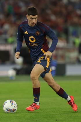 Rome, Italy 22.09.2024 : Matias Soule of Roma during Italian football championship Serie A Enilive 2024-2025 match AS Roma Vs Udinese Calcio at Stadio Olimpico in Rome.  Copyright: xMarcoxIacobucci IPAxSportx xipa-x xx IPA_49948886 IPA_Agency_IPA49948886