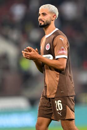 Soccer 1 Bundesliga FC St Pauli RB Leipzig on 22 09 2024 at Millerntor Stadium in Hamburg Elias Saad St Pauli after the match MT