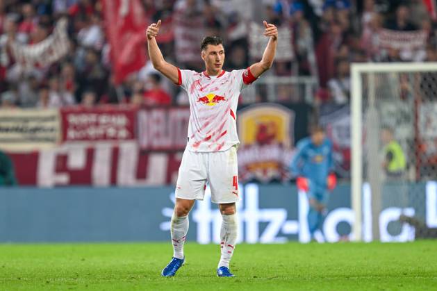 Soccer 1 Bundesliga FC St Pauli RB Leipzig on 22 09 2024 at Millerntor Stadium in Hamburg Willi Orban RB Leipzig dissatisfied, disappointed, disappointed, dejected MT