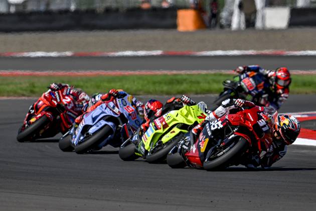 31 ACOSTA Pedro (spa), Tech3 GasGas Factory Racing, GasGas RC16, action during the 2024 MotoGP Pertamina Grand Prix of Indonesia on Pertamina Mandalika International Street Circuit from September 27 to 29, in Central Lombok, Indonesia - MOTO - MOTO GP - GRAND PRIX OF INDONESIA 2024 DPPI Panoramic _TIN4782