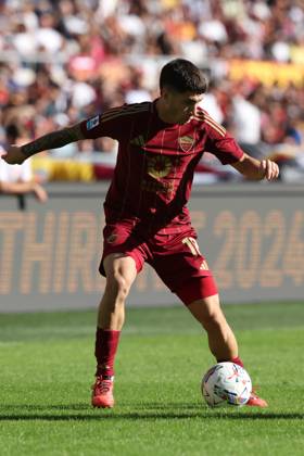 Rome, Italy 29.09.2024 : Matias Soule of Roma during Italian football championship Serie A Enilive 2024-2025 match AS Roma Vs Venezia FC at Stadio Olimpico in Rome on September 29, 2024.  Copyright: xMarcoxIacobucci IPAxSportx xipa-x xx IPA_50163459 IPA_Agency_IPA50163459