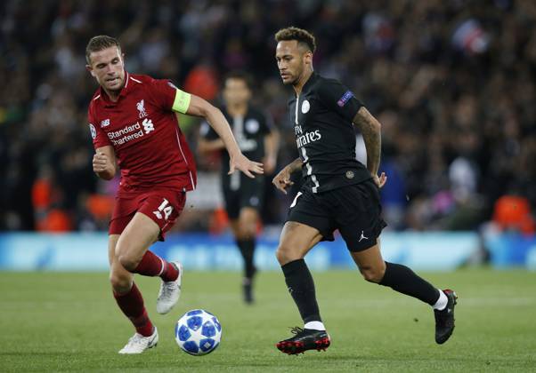Liverpool v Paris Saint-Germain - UEFA Champions League - Group C - Anfield September 18, 2018 - Liverpool, United Kingdom - Liverpool midfielder Jordan Henderson shadows PSG forward Neymar Neymar during the UEFA Champions League - Group C match at the Anfield Stadium, Liverpool. Picture date 18th September 2018. Picture credit should read: Andrew Yates Sportimage Liverpool United Kingdom EDITORIAL USE ONLY Copyright: xx ZUMA-20180918_zaf_si1_070.jpg AndrewxYatesx csmphototwo436452